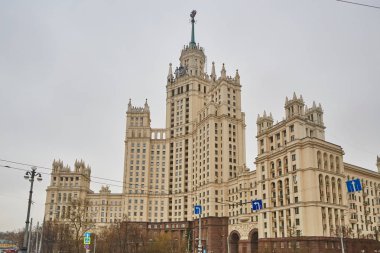 Moskova şehir merkezinde inşa kez Stalin