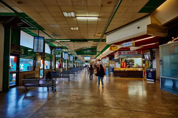 Тель-Авив - 20.04.2017: Центральный автовокзал, Тель-Ави — стоковое фото