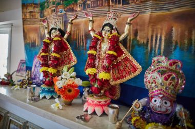 Tel Aviv - 10.05.2017: Hare Krishna Gaura Wolverine form üzerinde Tanrı'nın bir
