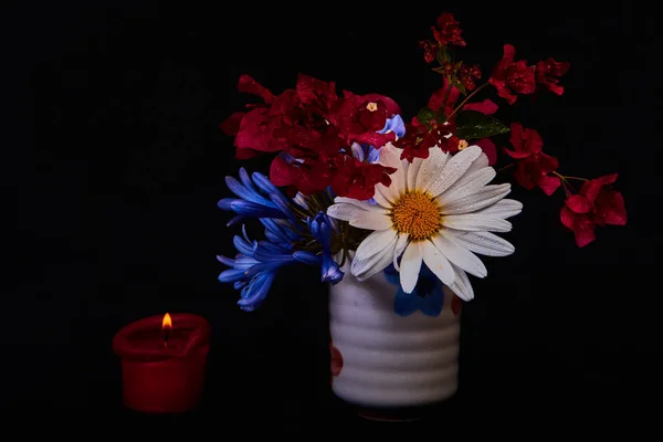 Memorial kwiaty, studio fotografii — Zdjęcie stockowe