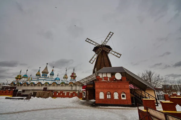 Измайловский Кремль - знаменитая достопримечательность Москвы — стоковое фото