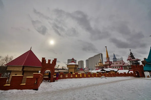 Moskova Izmailovsky Kremlin ünlü dönüm noktası