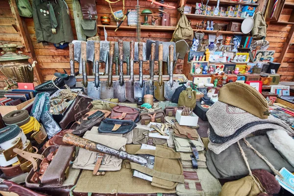 Moscú - 22.04.2017: El mercado en Izmailovsky Kremlin, Moscú — Foto de Stock