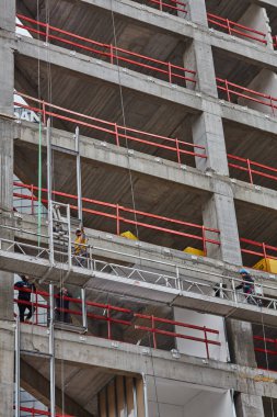 Tel Aviv - 10.06.2017: Tel bir yapıda bina Arap işçiler 