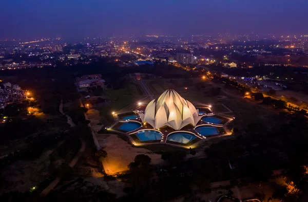 Gece Delhi Lotus Binası Hindistan Hava Aracı Manzaralı Telifsiz Stok Imajlar