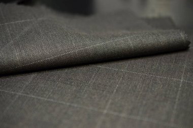 rulo takım elbise beyaz çizgi kumaş ile kahverengi kapatmak