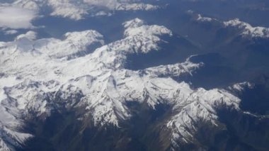 Bulutlar ve dağ hava atış 