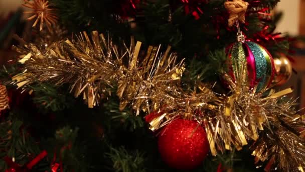 Albero di Natale con decorazioni — Video Stock