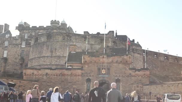 Skottland England Augusti 2014 Edinburgh Castle Och Turist Besöker Semester — Stockvideo