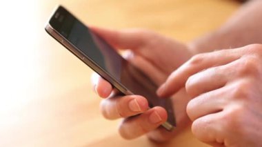 adam cep telefonu yazarak 
