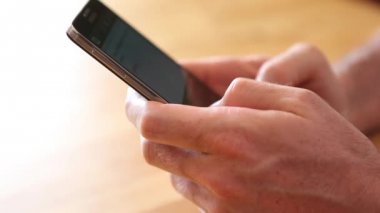 adam cep telefonu yazarak 