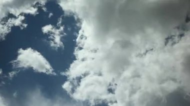 Mavi gökyüzü bulutlar timelapse