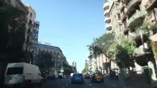 Conducción de coches en calles de la ciudad — Vídeos de Stock