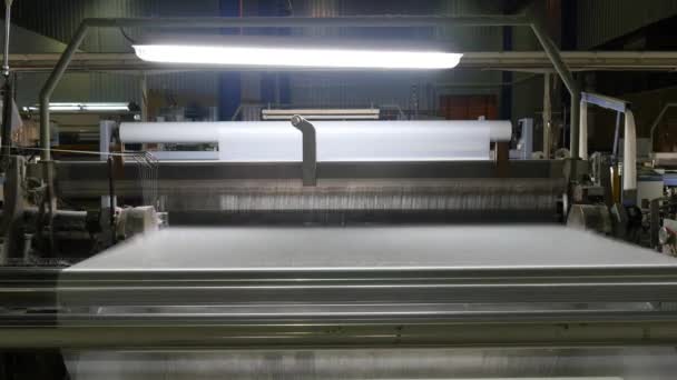 Textiel fabriek robots en machines — Stockvideo