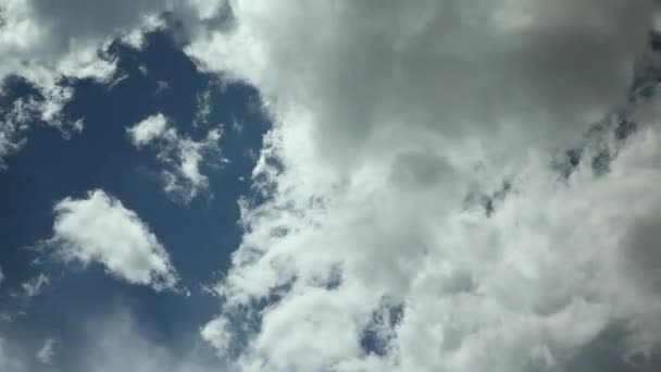 Ciel bleu nuages timelapse — Video
