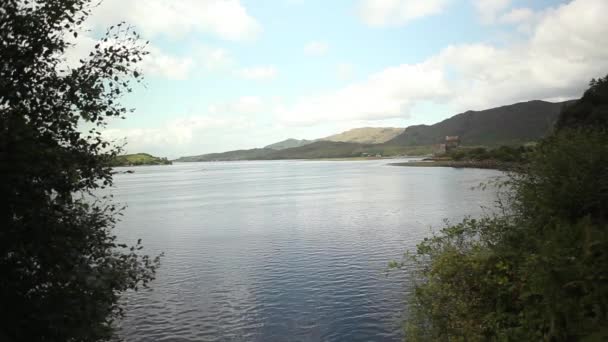 Lago escocés Loch Ness — Vídeo de stock