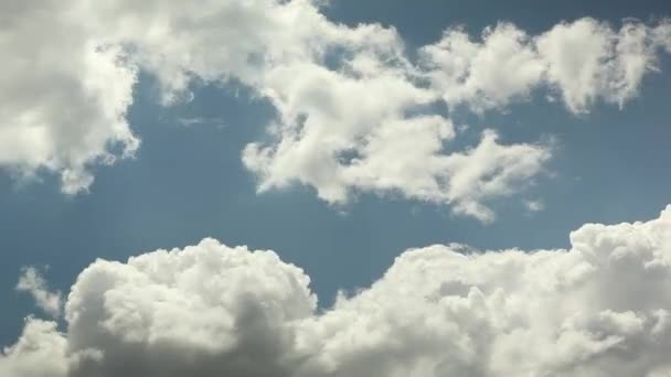 Ciel bleu nuages timelapse — Video