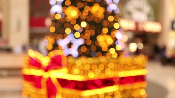 Bellissimo albero di Natale nel centro commerciale — Video Stock