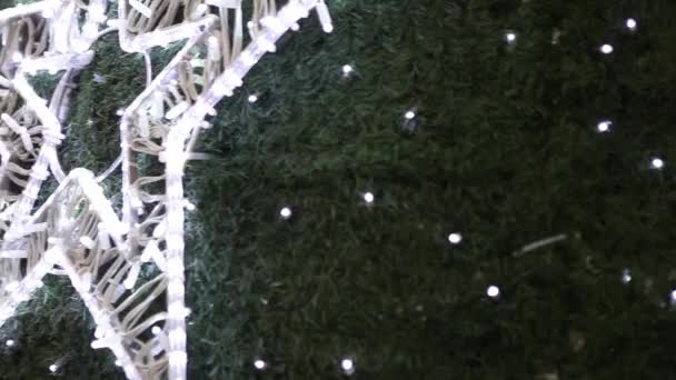 Bellissimo albero di Natale nel centro commerciale — Video Stock
