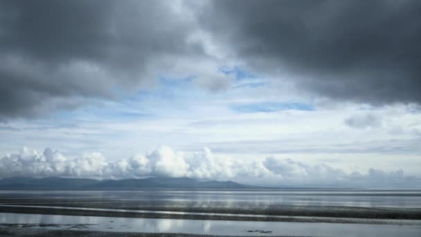 上海滩游戏中时光倒流形成的云 — 图库视频影像