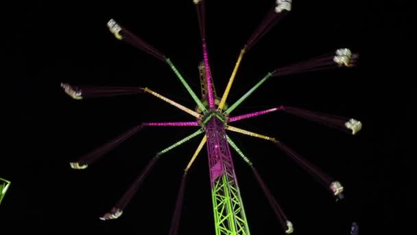 Carrousel rotatif illuminé de Noël 