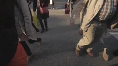 Barselona Caddesi üzerinde kişi