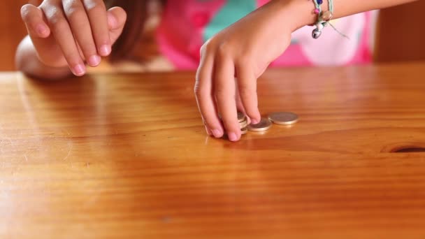 Girl hands counting money — Stock Video