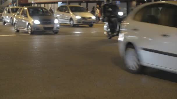 Trafic sur la rue Barcelone — Video