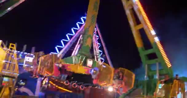 Kerst fair amusementspark — Stockvideo