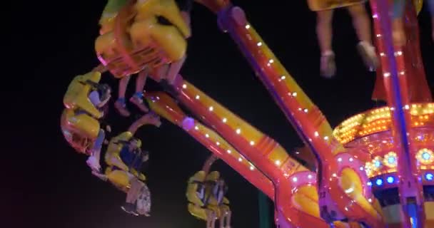 Parque de atracciones Feria de Navidad — Vídeos de Stock