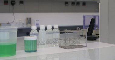 Tıbbi ve fabrika çalışma süreci