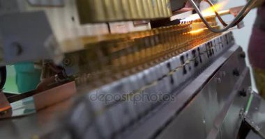 Tıbbi ve fabrika çalışma süreci