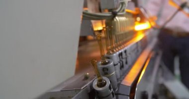 Tıbbi ve fabrika çalışma süreci