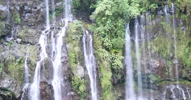 Wodospad Krajobraz Natura Tropikalne Energii Zasobów Naturalnych Czystych Zielonej Energii — Wideo stockowe