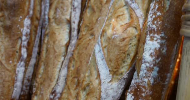 Vers Bereide Brood Bakkerij Volkoren Biologische Broden Prachtige Heerlijke Franse — Stockvideo