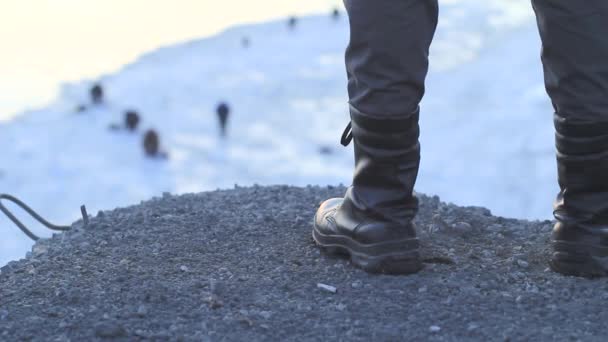 Botas para hombre primer plano — Vídeos de Stock