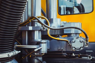 Caterpillar traktör Sergisi