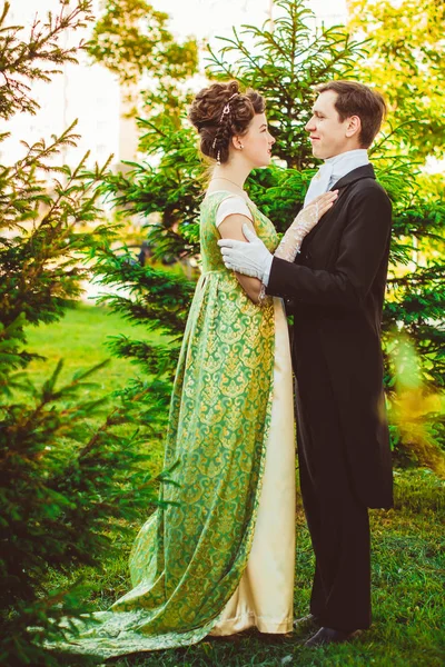 Couple in beautiful suits — Stock Photo, Image