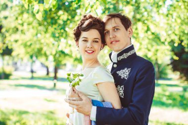 Çift güzel elbiseli