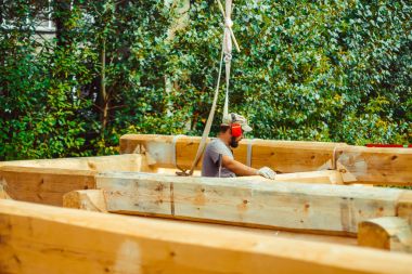 işçiler günlükleri bir ev inşa