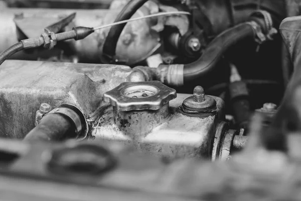 araba motoru kapatmak