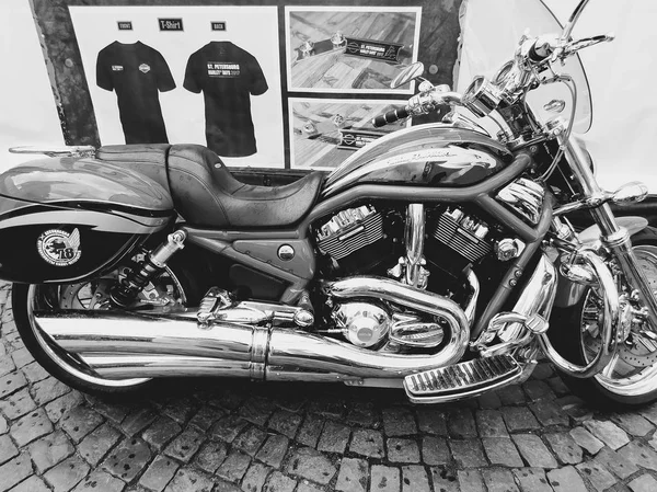 Санкт-Петербург, Россия, 06.08.2017: мотоцикл на улицах Санкт-Петербурга — стоковое фото