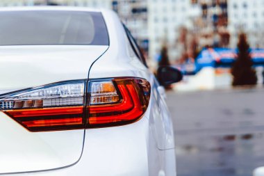 sagnay araba Far ıslak