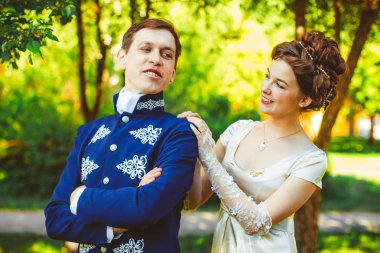 Çift güzel elbiseli