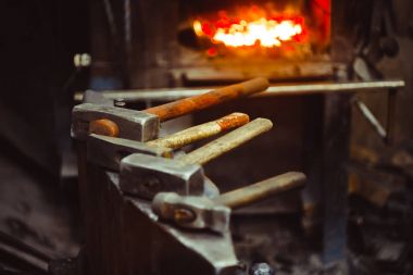 demirhane araçlarında