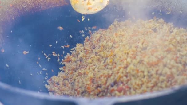 Cook Pilaf Street — Stock Video