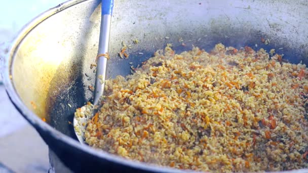 Cozinhar Pilaf Rua — Vídeo de Stock