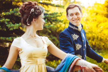 Çift güzel elbiseli