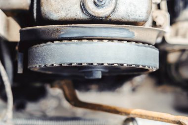 Arabanın triger kayışı