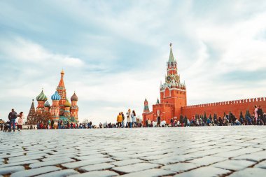 Moskova, Rusya-26 Ekim 2019: Moskova 'da Kızıl Meydan' daki tarihi binalar